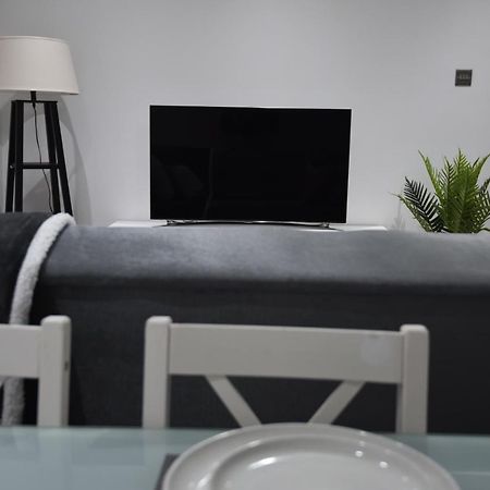 Cozy! 2-Bedroom Exclusive Apartment Near Bristol City Centre Easton Speedwell Sleeps Upto 6 Dış mekan fotoğraf
