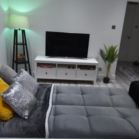 Cozy! 2-Bedroom Exclusive Apartment Near Bristol City Centre Easton Speedwell Sleeps Upto 6 Dış mekan fotoğraf