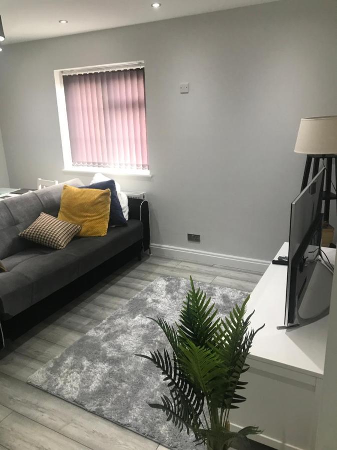 Cozy! 2-Bedroom Exclusive Apartment Near Bristol City Centre Easton Speedwell Sleeps Upto 6 Dış mekan fotoğraf